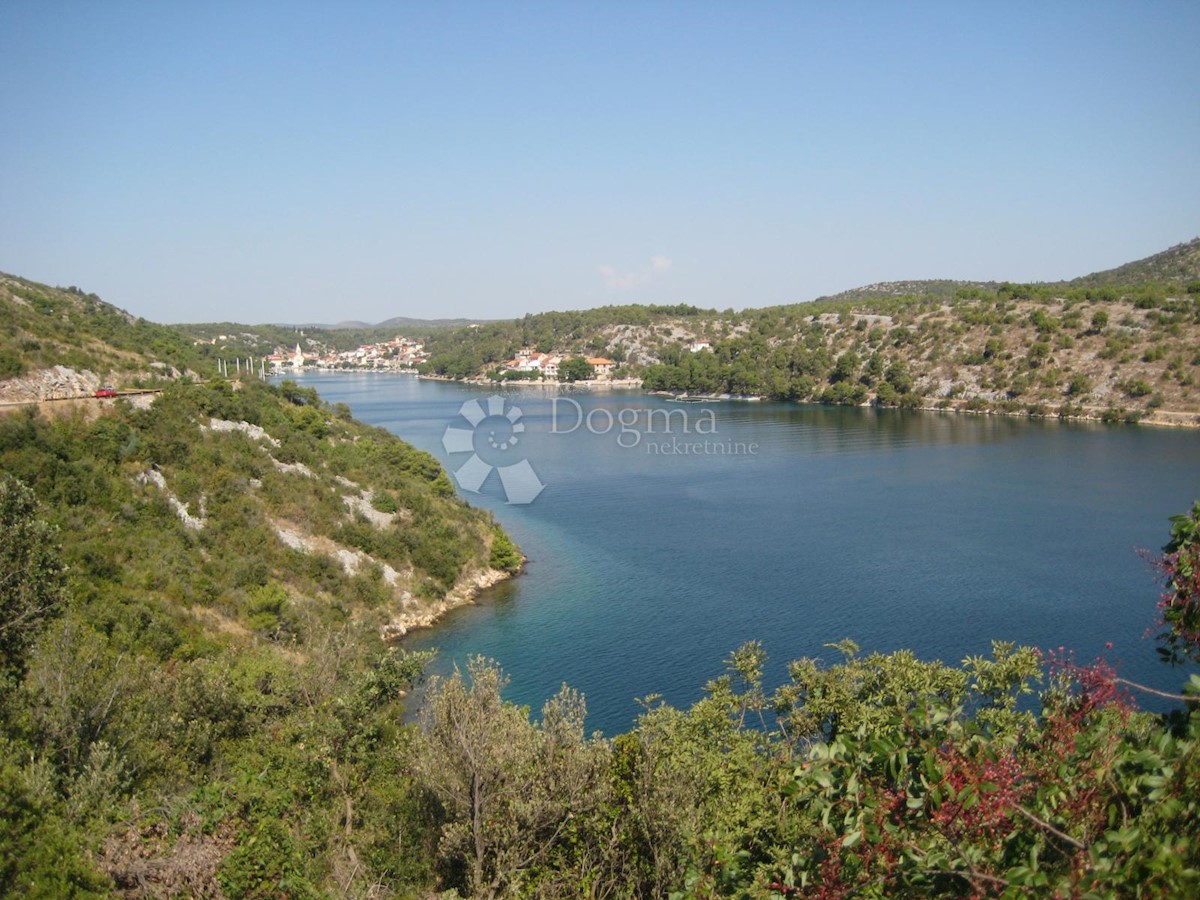 Kuća Na prodaju - ŠIBENSKO-KNINSKA ŠIBENIK