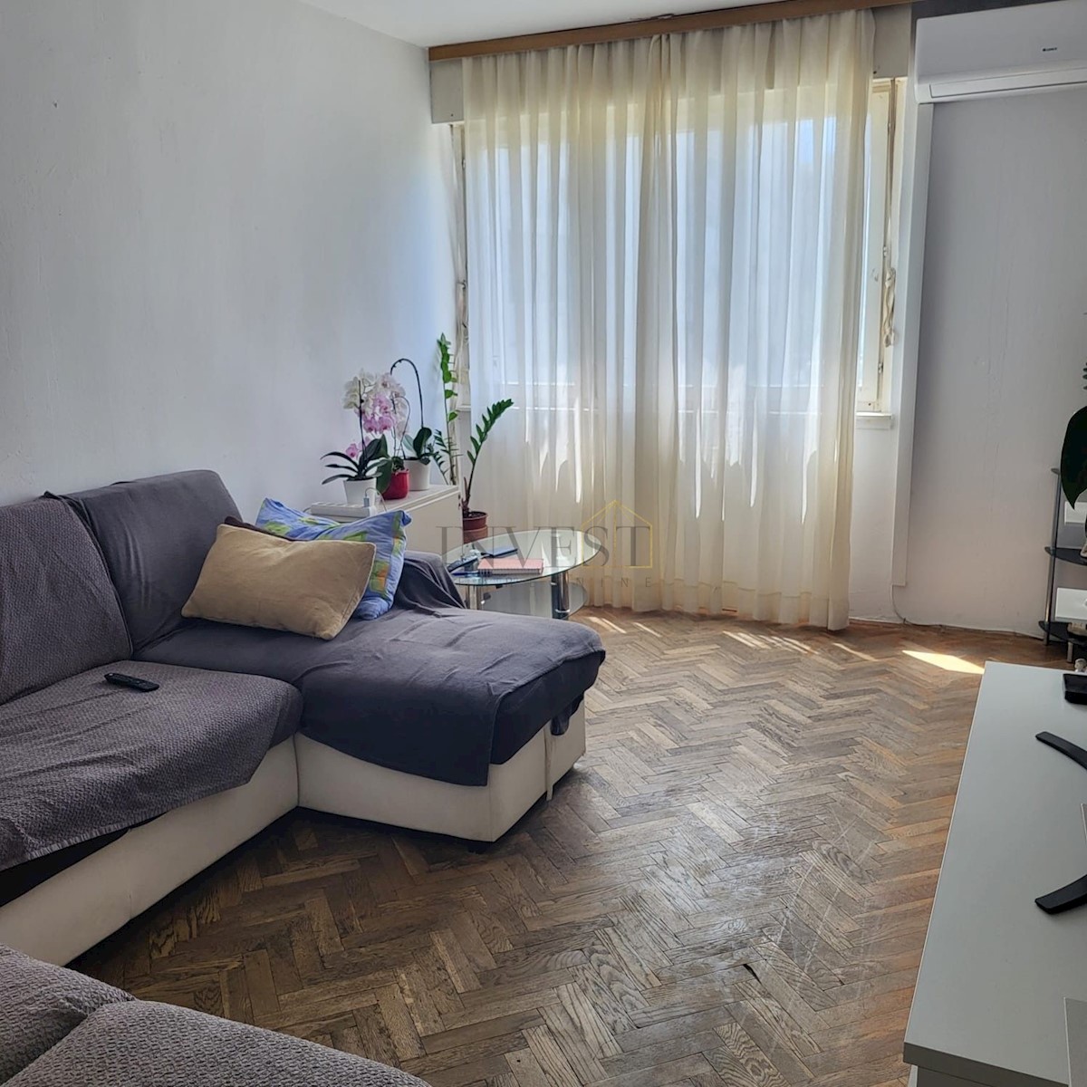 Flat For sale RAVNE NJIVE