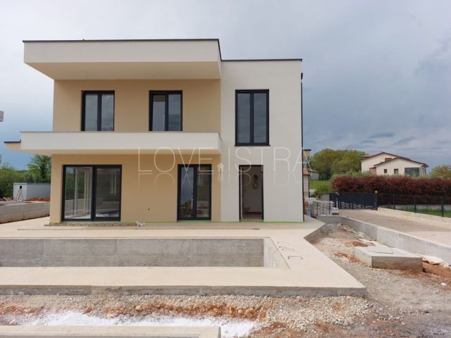 Hiša Naprodaj - Istarska Poreč - foto 2/5