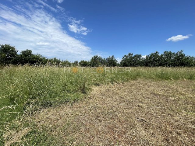 Zemljište na prodaju 1600 m² – Vodnjan