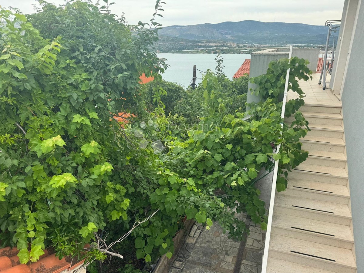 Casa In vendita - SPLITSKO-DALMATINSKA ČIOVO