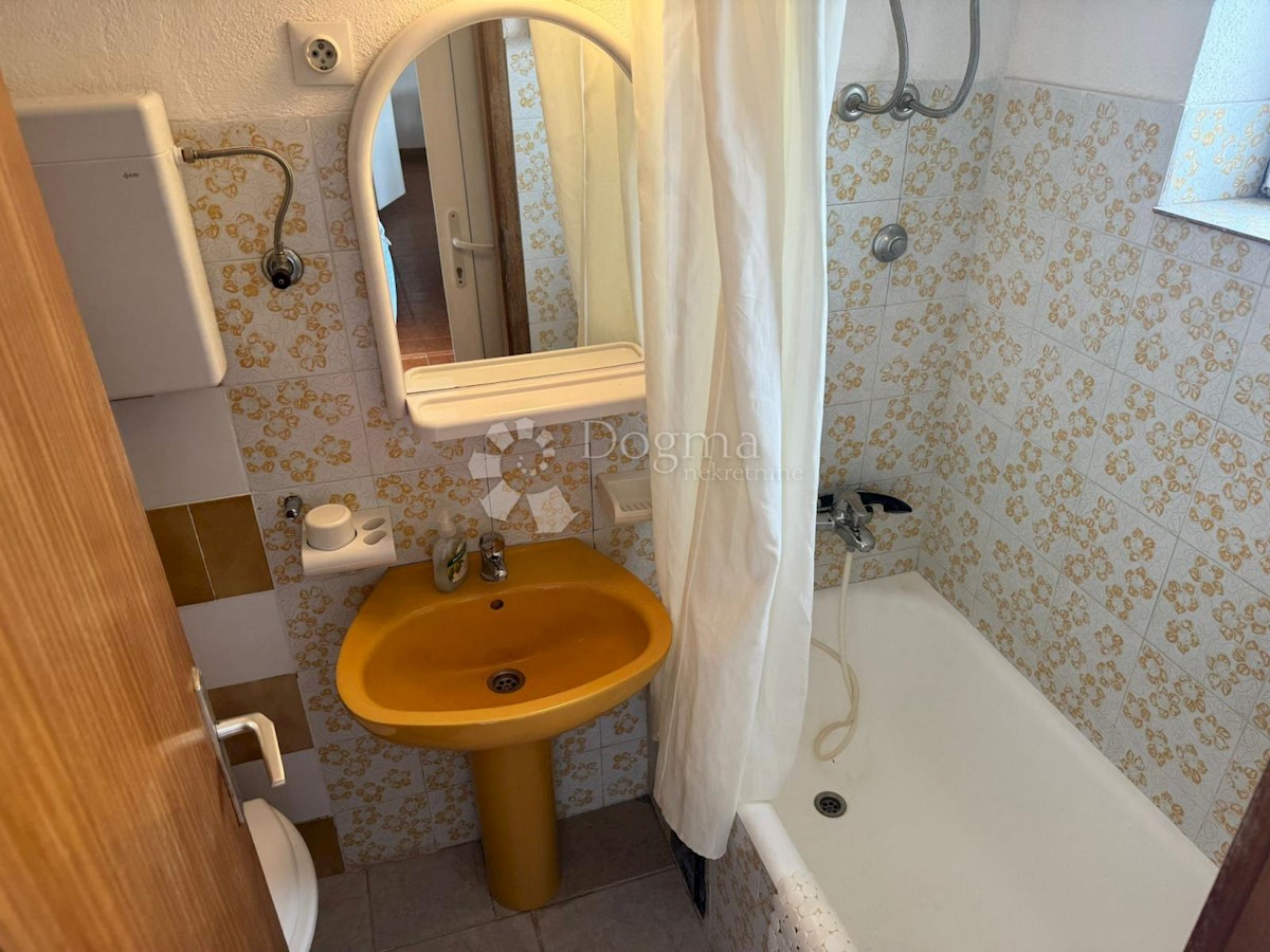 Casa In vendita - SPLITSKO-DALMATINSKA ČIOVO