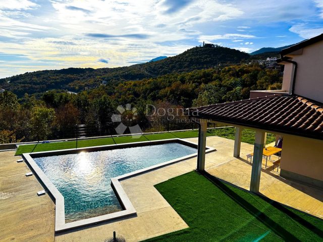 Casa in vendita 130 m² – Bregi