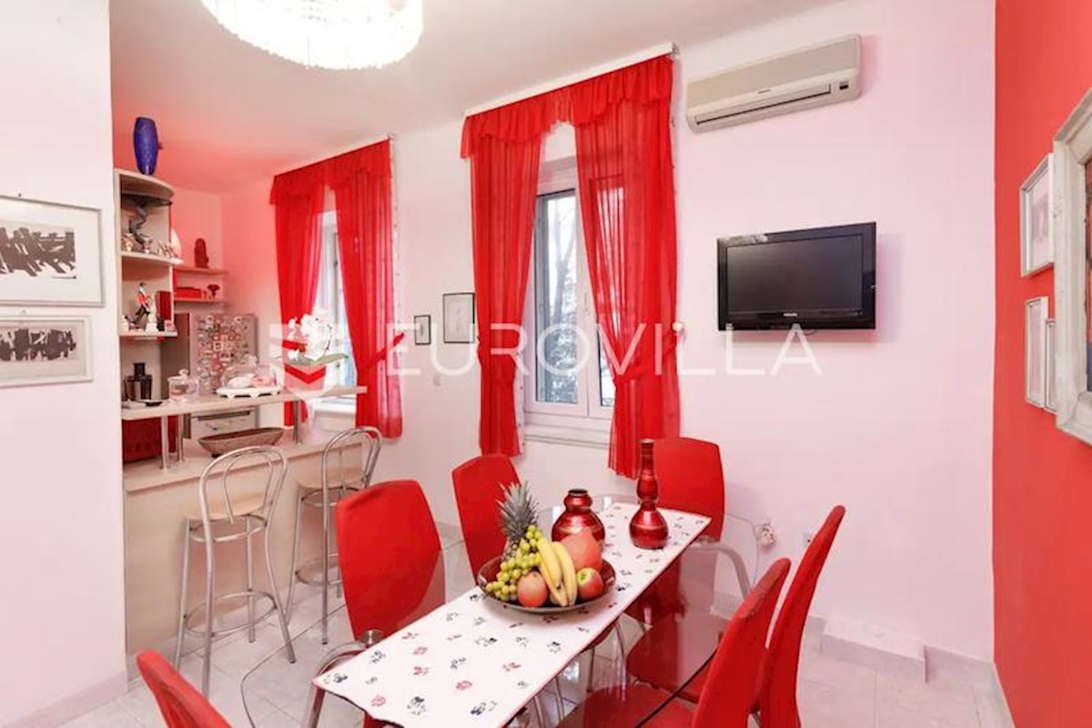 Flat For rent - SPLITSKO-DALMATINSKA SPLIT