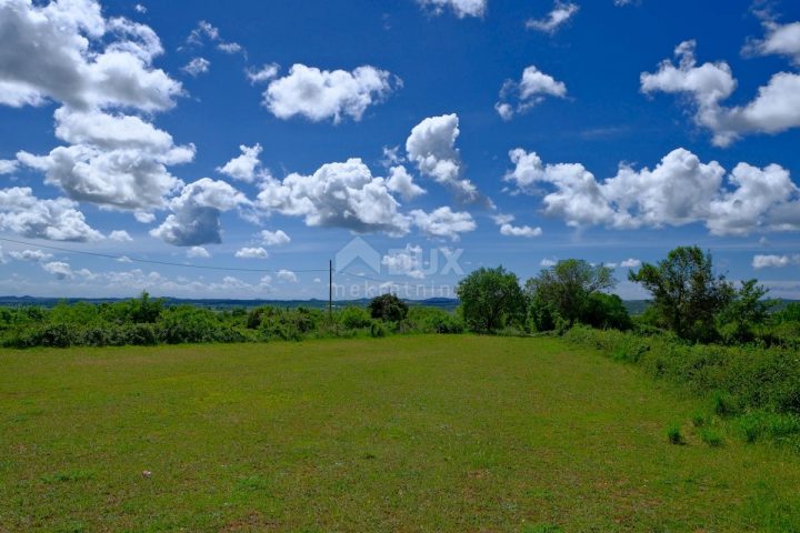 Land for sale – Tinj