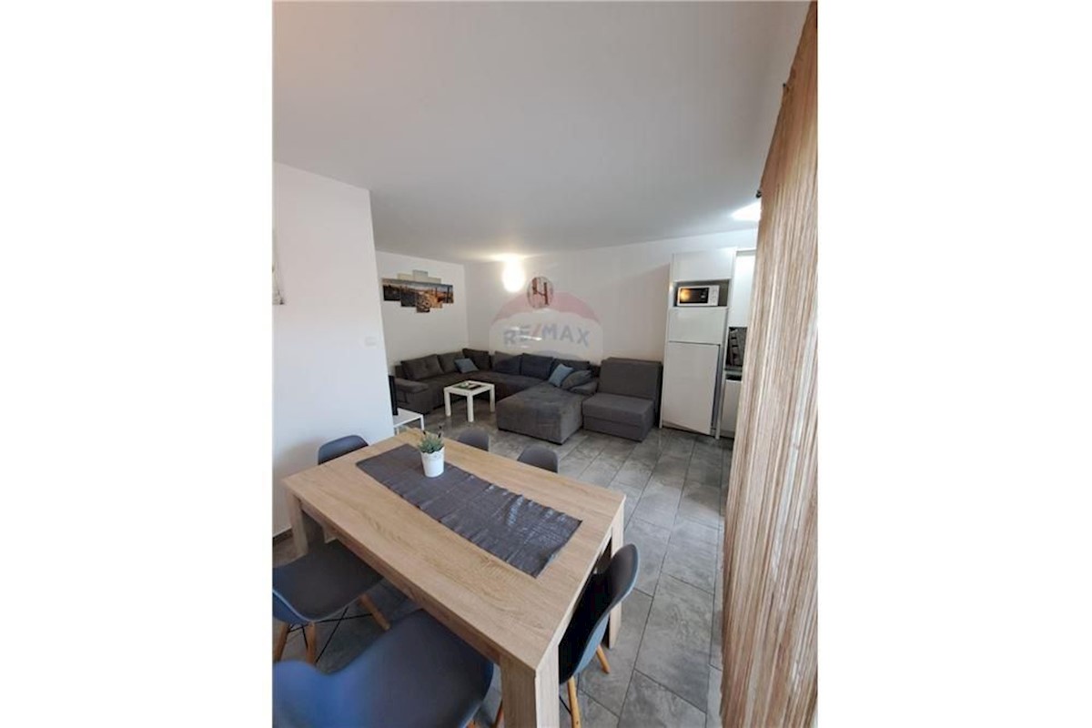 Apartment Zu verkaufen - LIČKO-SENJSKA NOVALJA