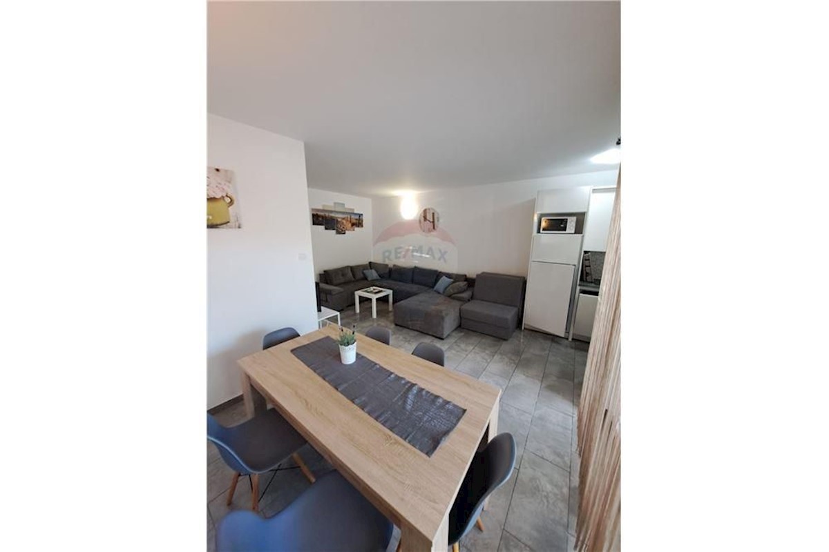 Apartment Zu verkaufen - LIČKO-SENJSKA NOVALJA