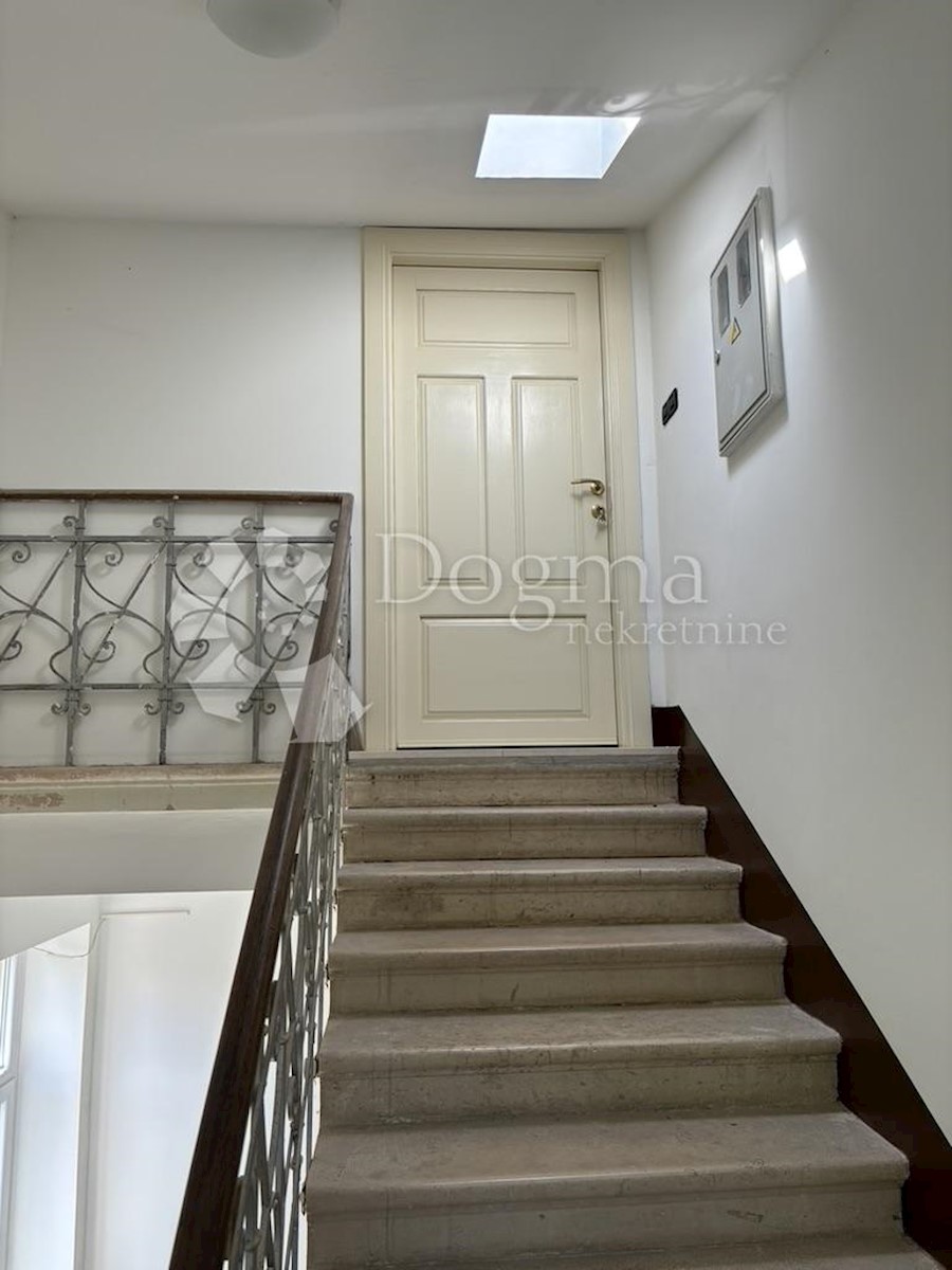 Flat For sale - PRIMORSKO-GORANSKA OPATIJA