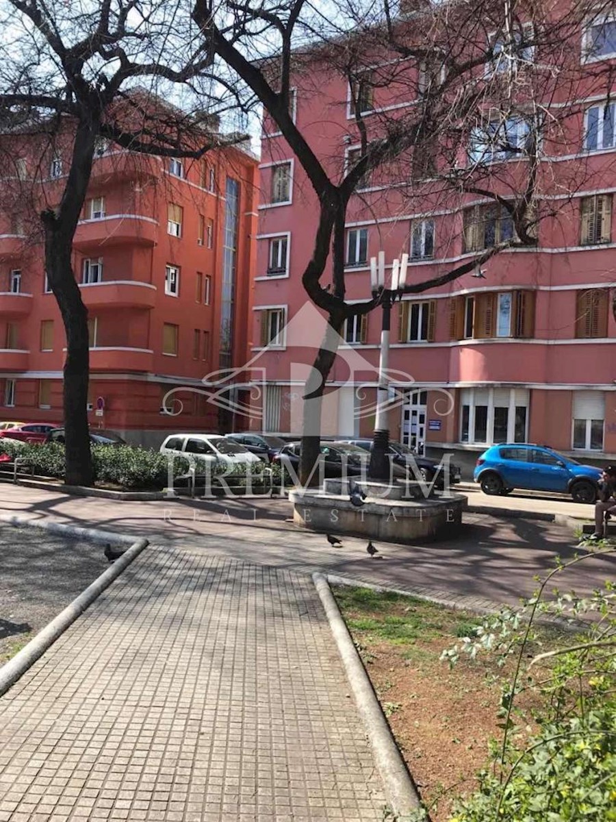 Apartma Naprodaj - PRIMORSKO-GORANSKA Rijeka