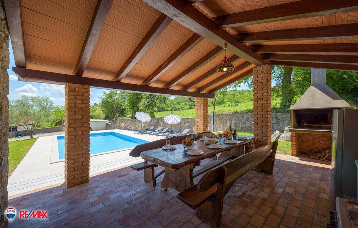 Casa In vendita - ISTARSKA PIĆAN