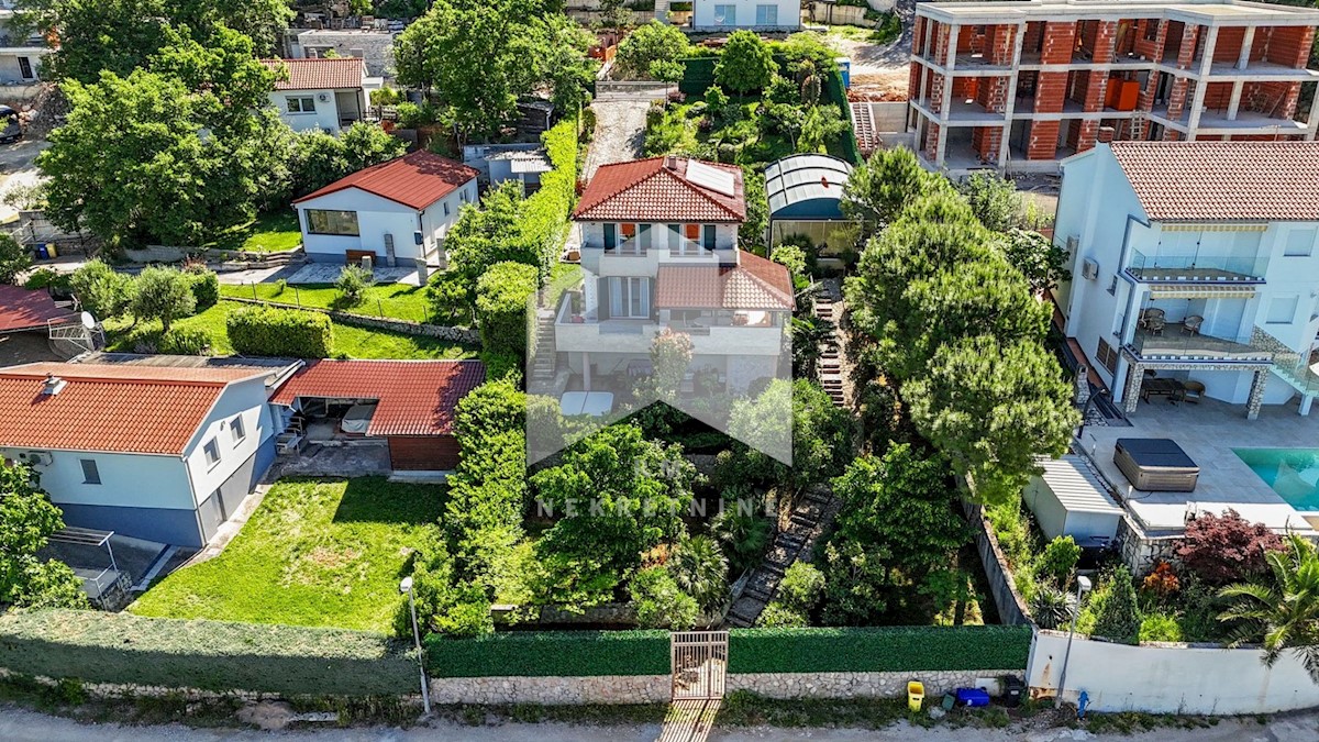 Hiša Na predaj - PRIMORSKO-GORANSKA KRK