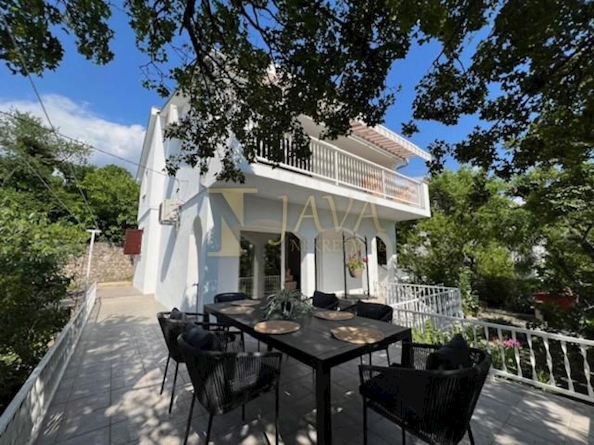 Kuća Na prodaju - PRIMORSKO-GORANSKA CRIKVENICA