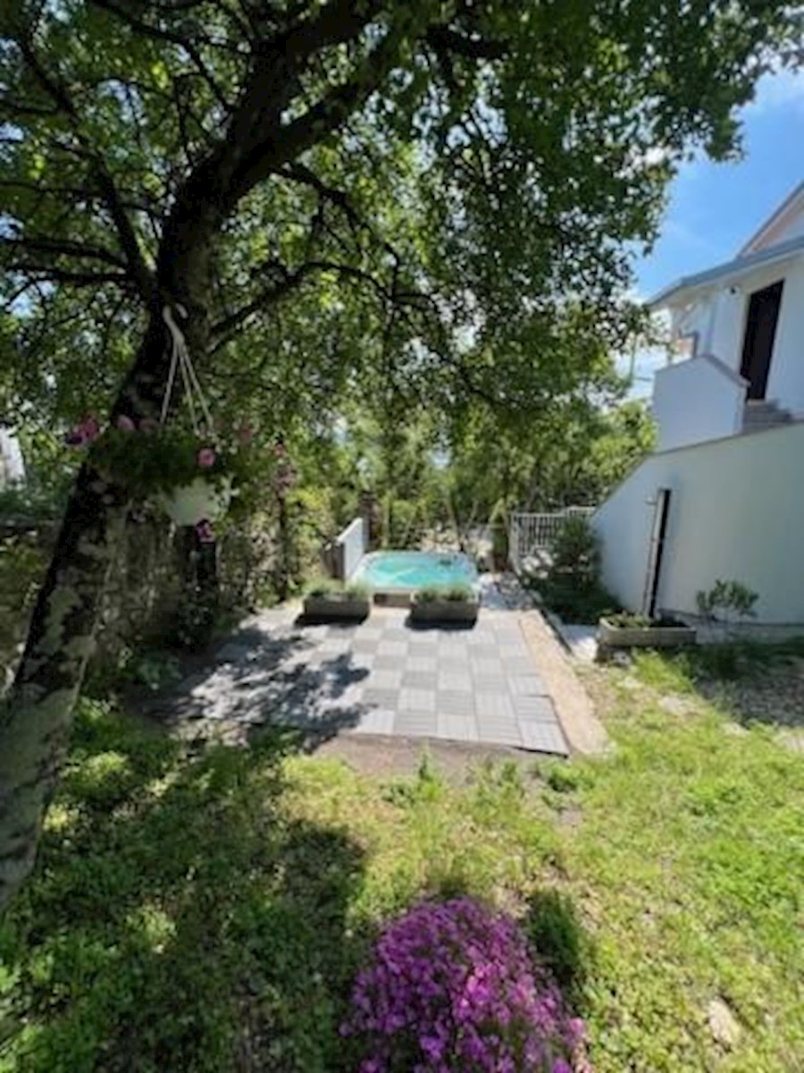 Kuća Na prodaju - PRIMORSKO-GORANSKA CRIKVENICA