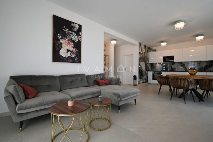 Maison à vendre 124 m² – Poreč