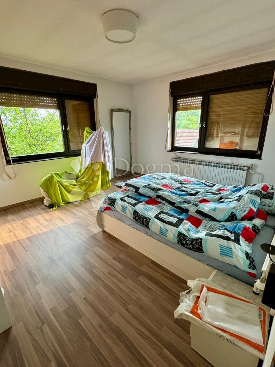 Maison À vendre - SISAČKO-MOSLAVAČKA MARTINSKA VES