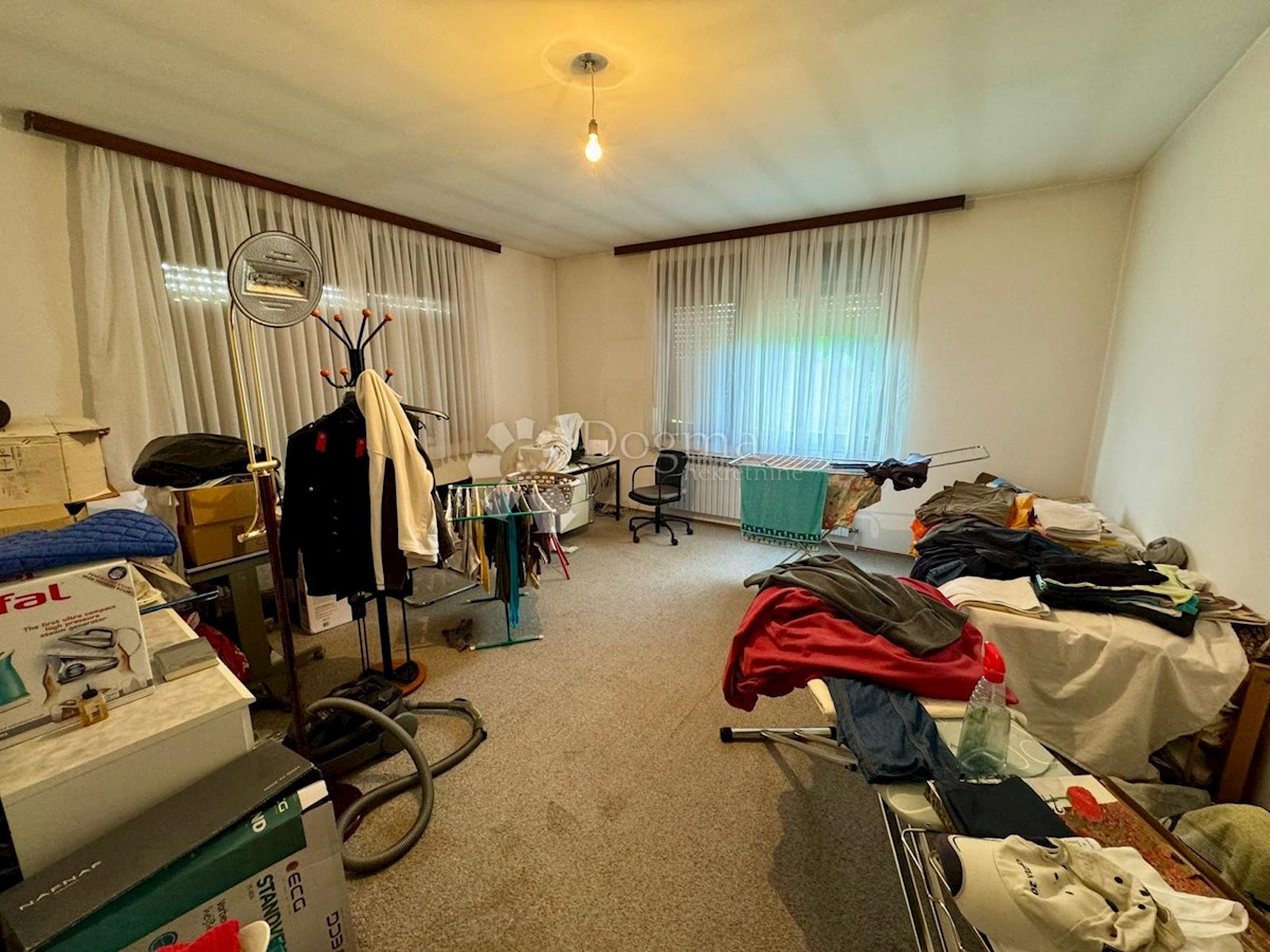 Maison À vendre - SISAČKO-MOSLAVAČKA MARTINSKA VES