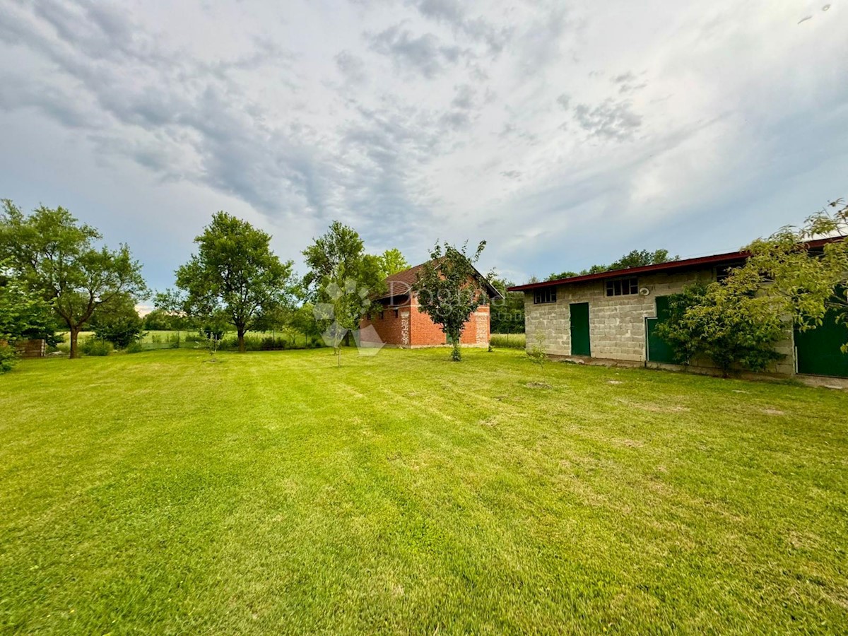 Maison À vendre - SISAČKO-MOSLAVAČKA MARTINSKA VES