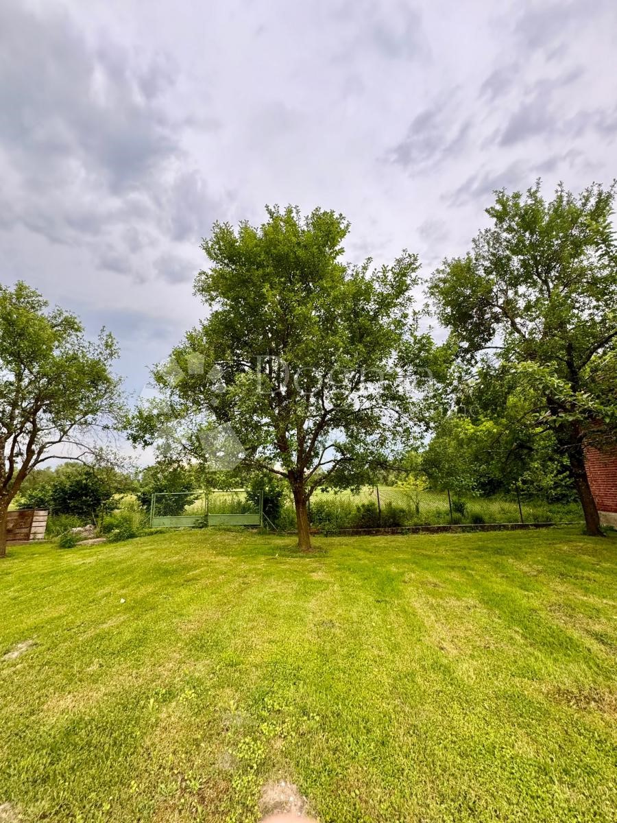 Maison À vendre - SISAČKO-MOSLAVAČKA MARTINSKA VES