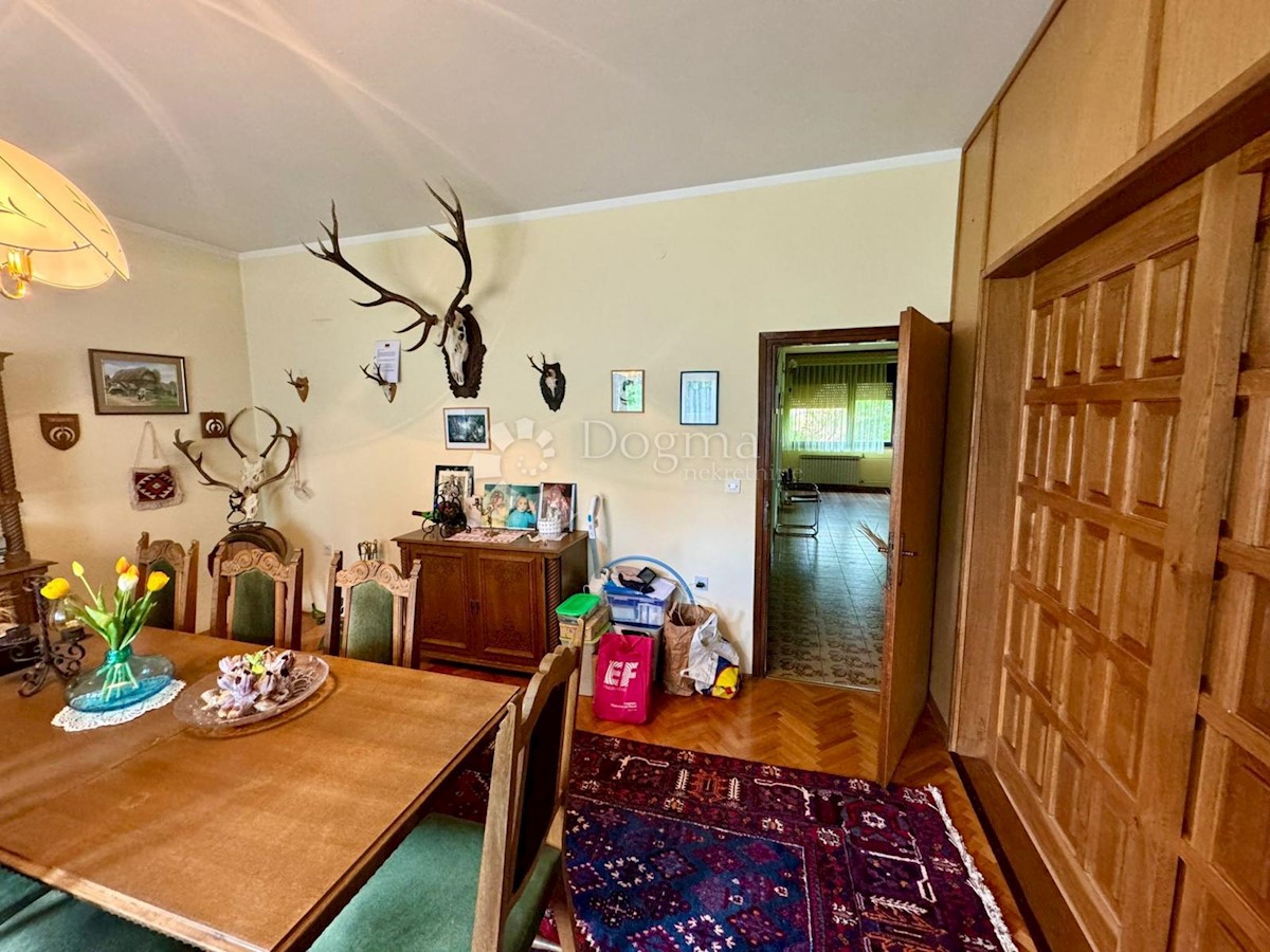 Maison À vendre - SISAČKO-MOSLAVAČKA MARTINSKA VES