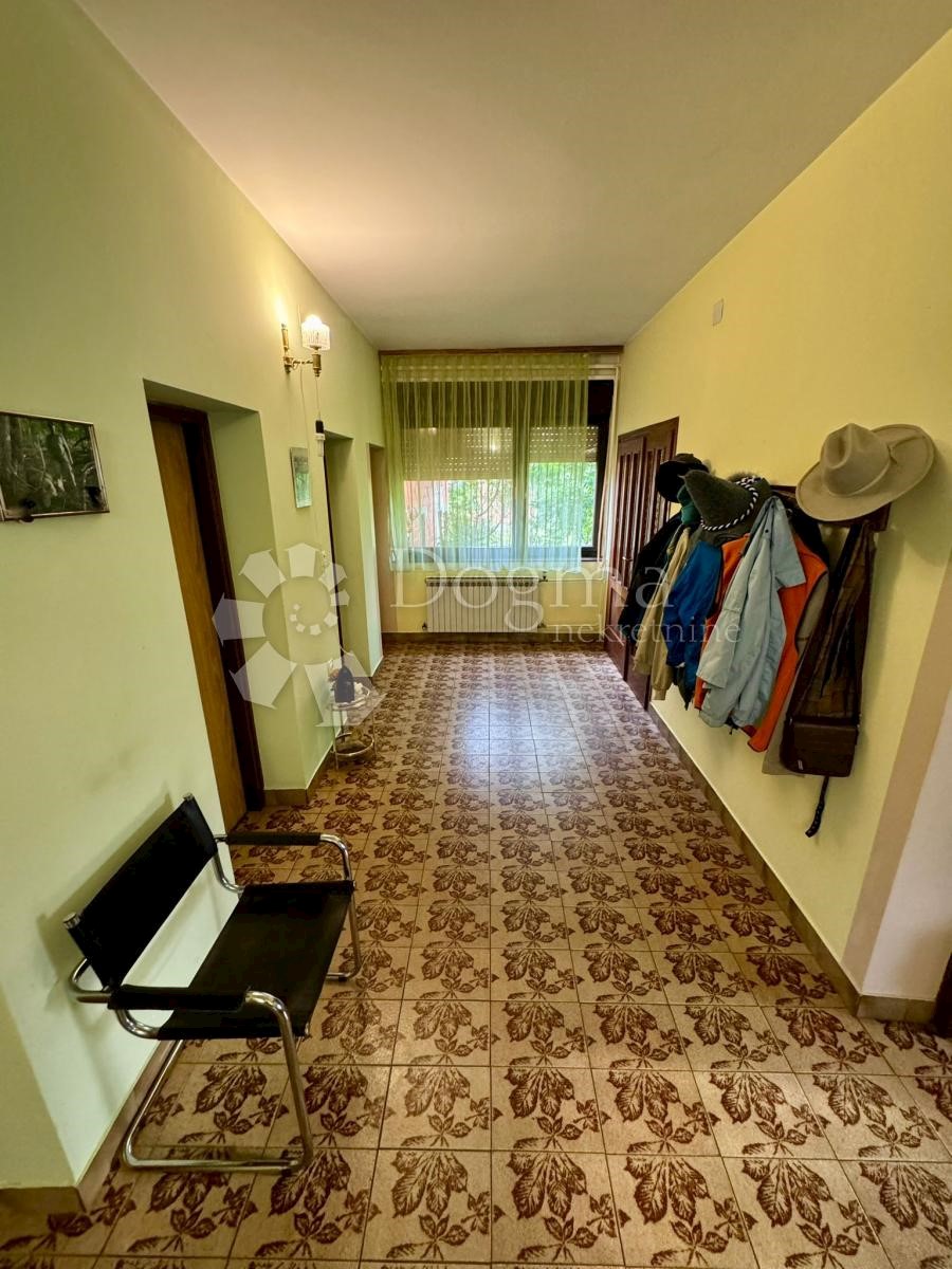 Maison À vendre - SISAČKO-MOSLAVAČKA MARTINSKA VES