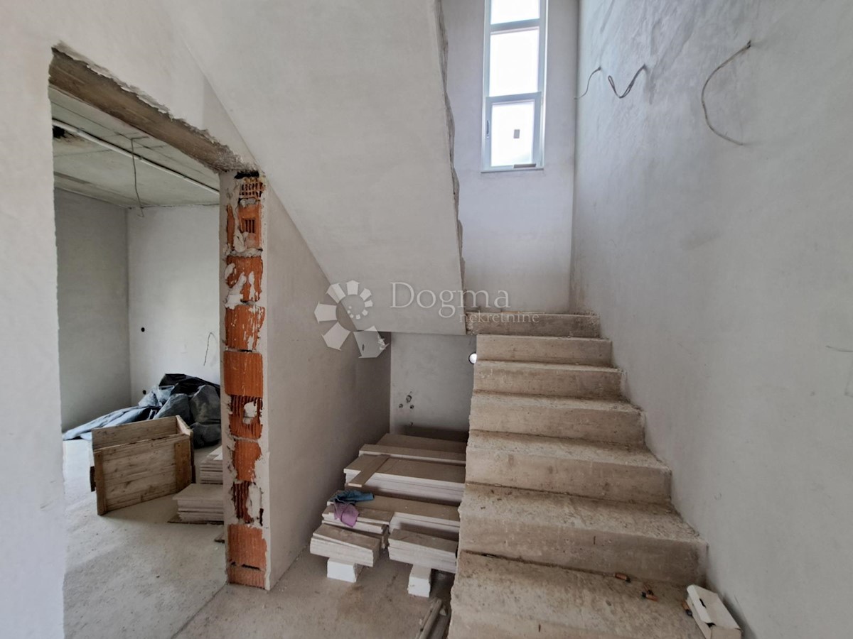 House For sale - SPLITSKO-DALMATINSKA KAŠTELA