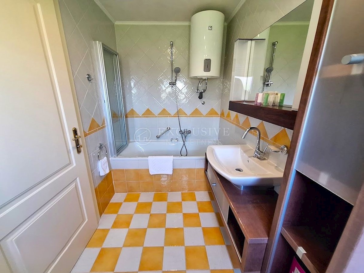 Flat For sale - ISTARSKA UMAG