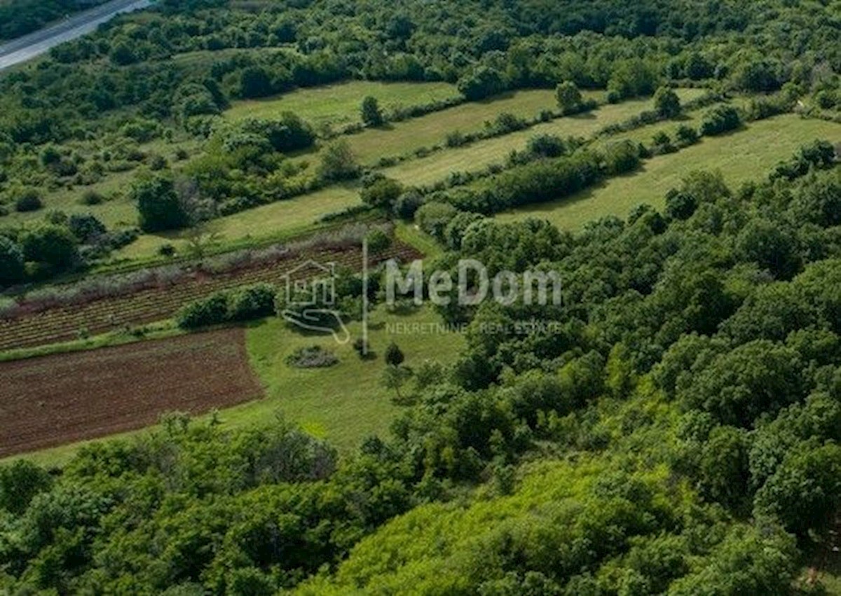 Zemljište Na prodaju