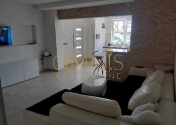 Appartement à louer 90 m² – Kantrida