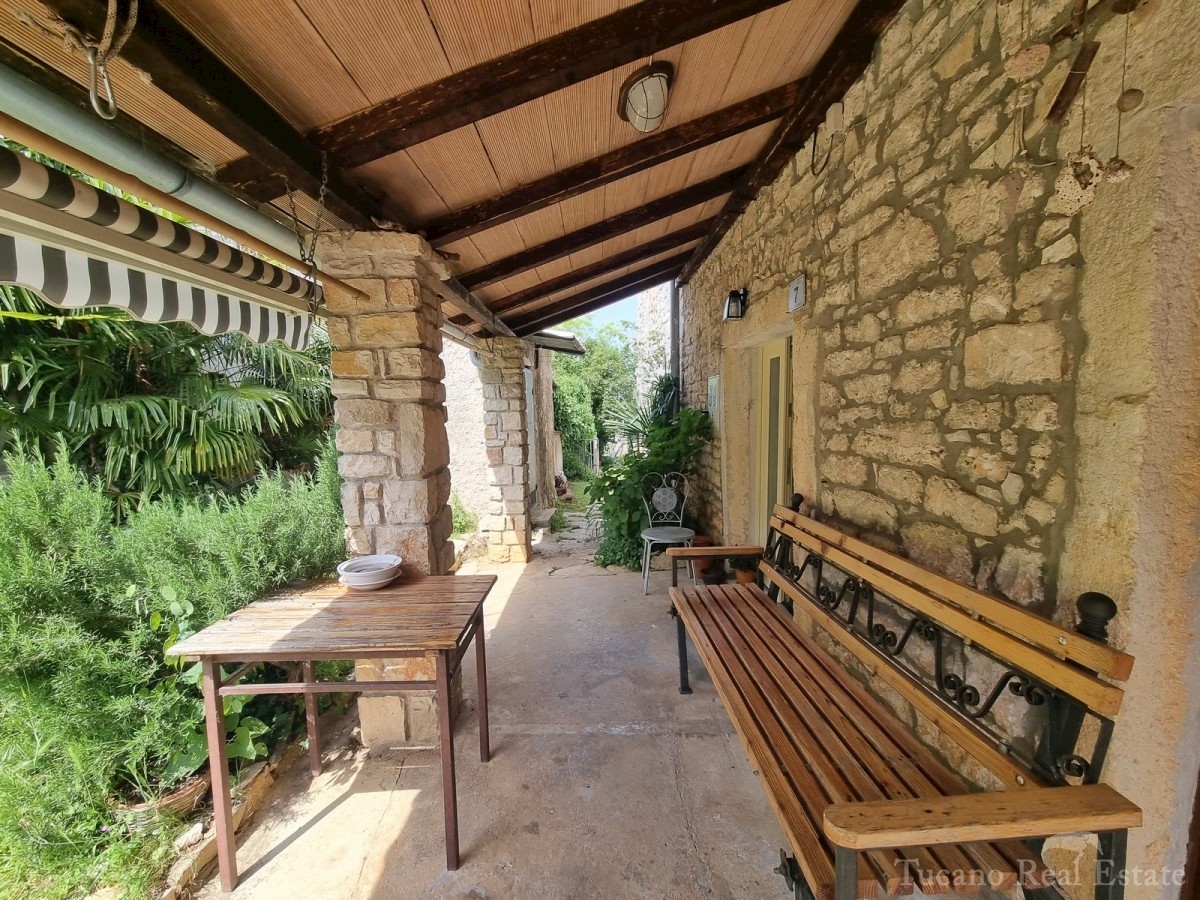 Casa In vendita - ISTARSKA TAR-VABRIGA