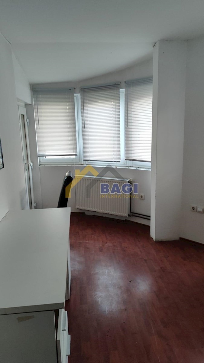Maison À louer - GRAD ZAGREB ZAGREB