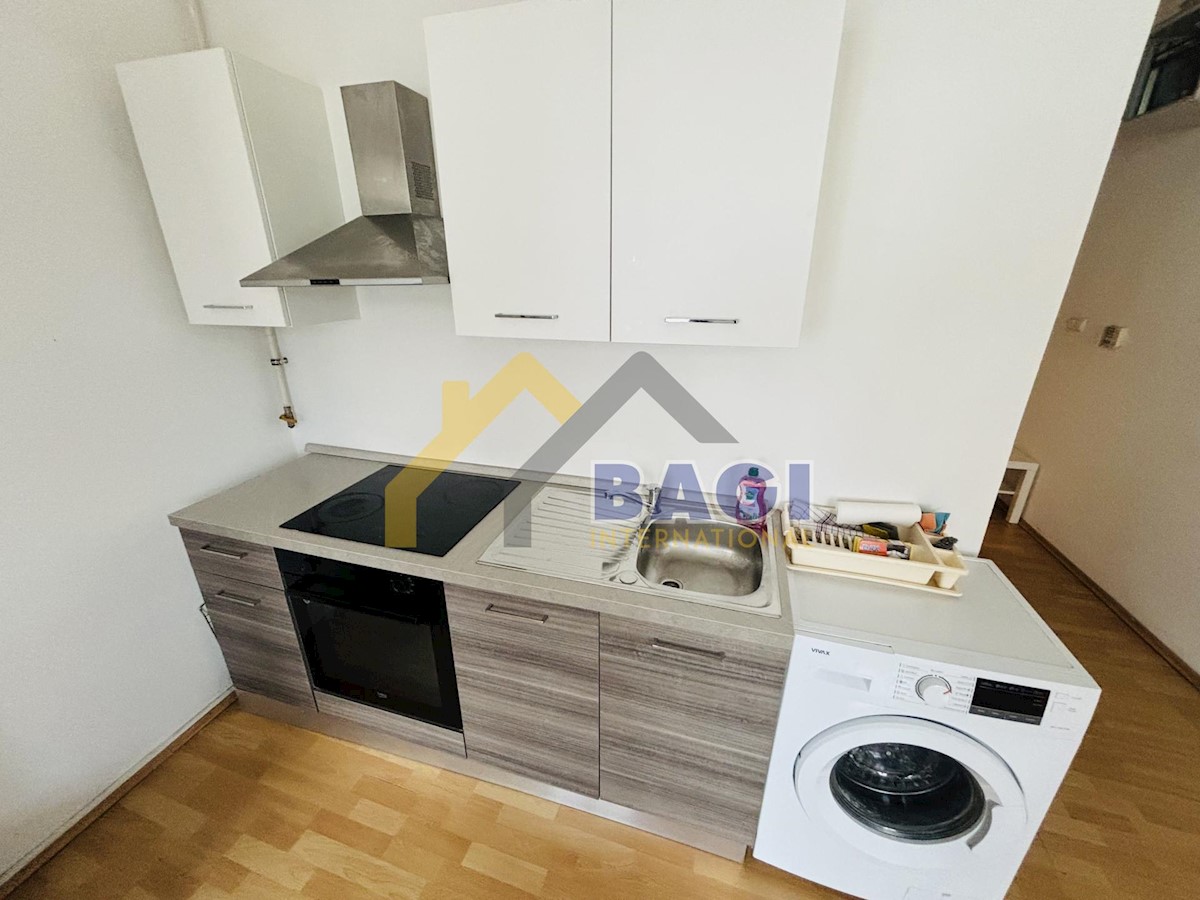 Apartmán K pronájmu - KARLOVAČKA KARLOVAC