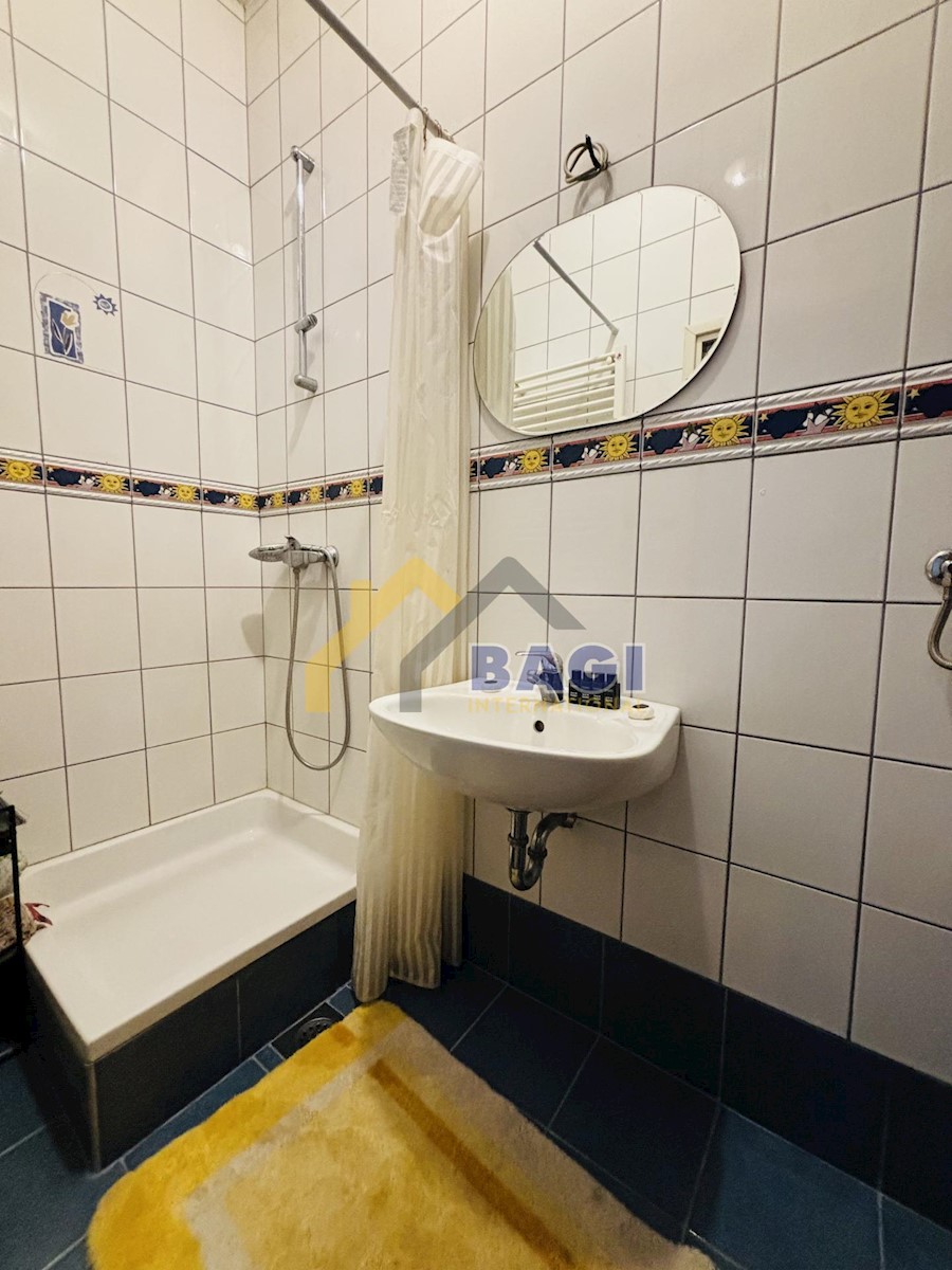 Flat For rent - KARLOVAČKA KARLOVAC