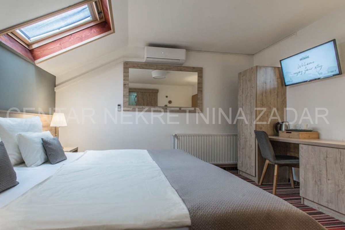 Casa In vendita - LIČKO-SENJSKA PLITVIČKA JEZERA