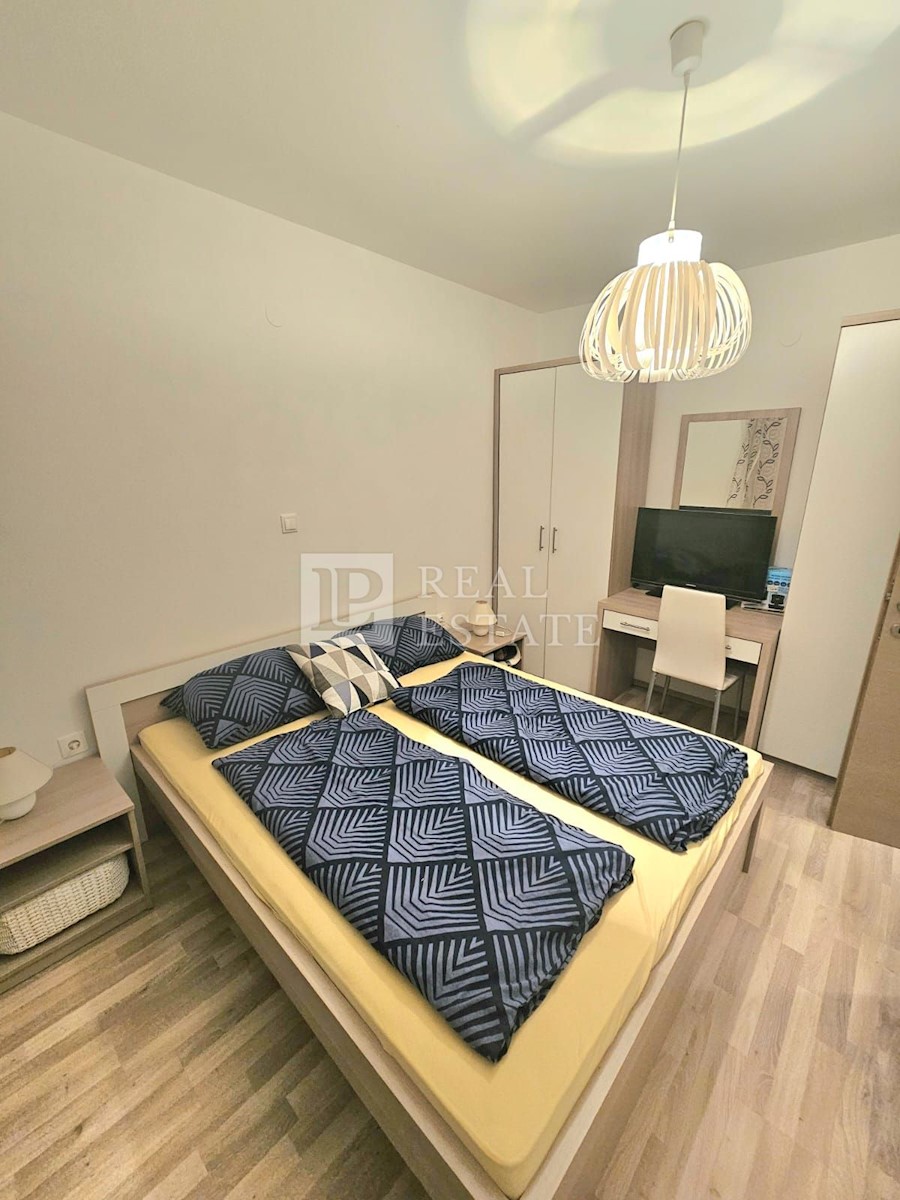 Apartmán Na predaj - PRIMORSKO-GORANSKA NOVI VINODOLSKI