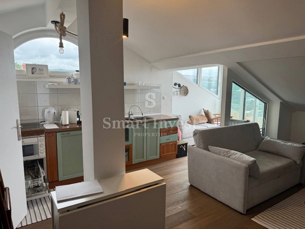 Flat For sale - PRIMORSKO-GORANSKA OPATIJA