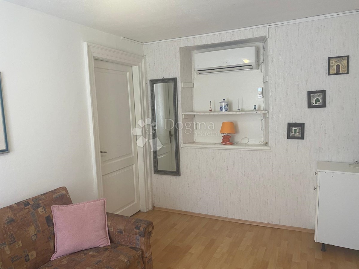 Appartement À vendre - SPLITSKO-DALMATINSKA SPLIT