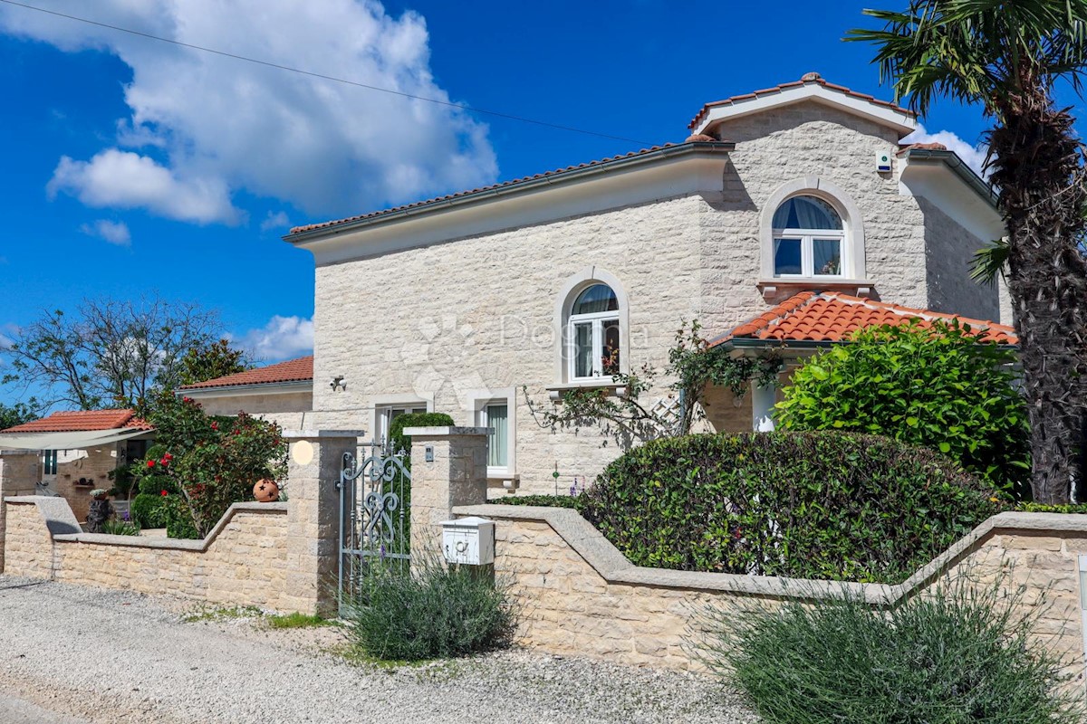 Haus Zu verkaufen - ISTARSKA VIŠNJAN