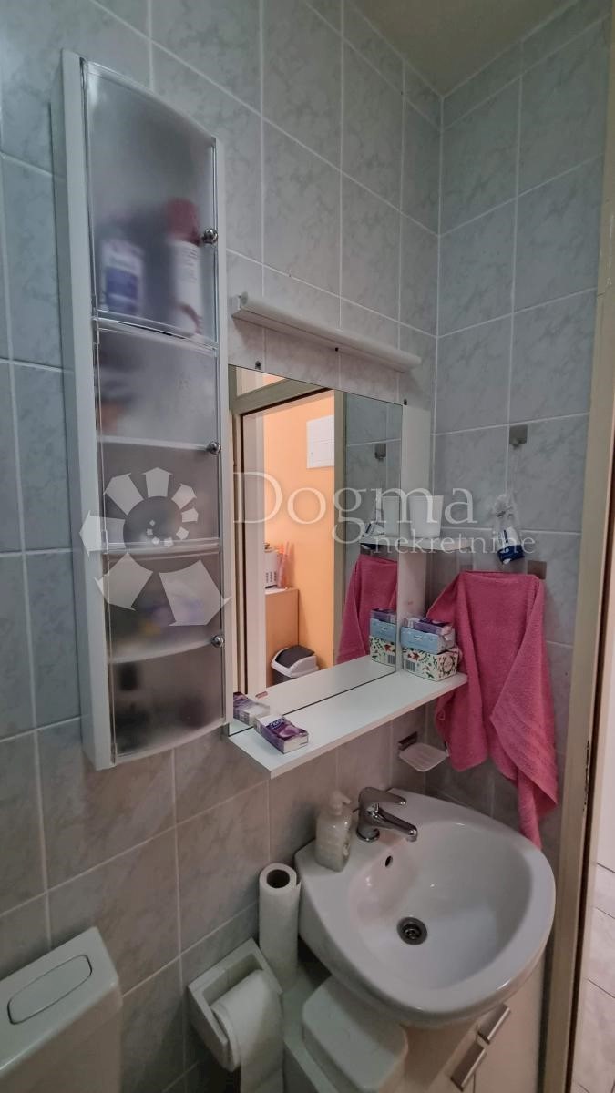 Apartmán Na predaj - PRIMORSKO-GORANSKA KRK