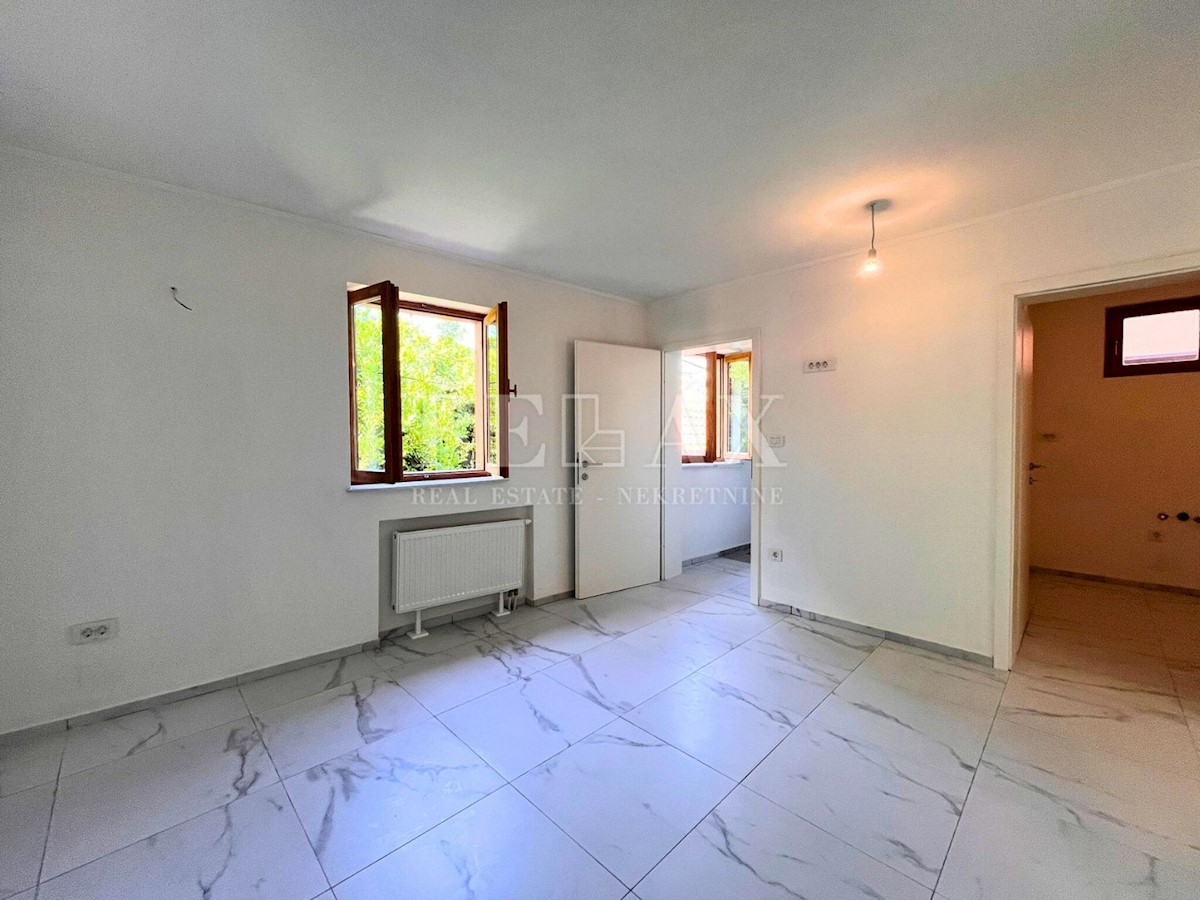 House For sale - PRIMORSKO-GORANSKA NOVI VINODOLSKI