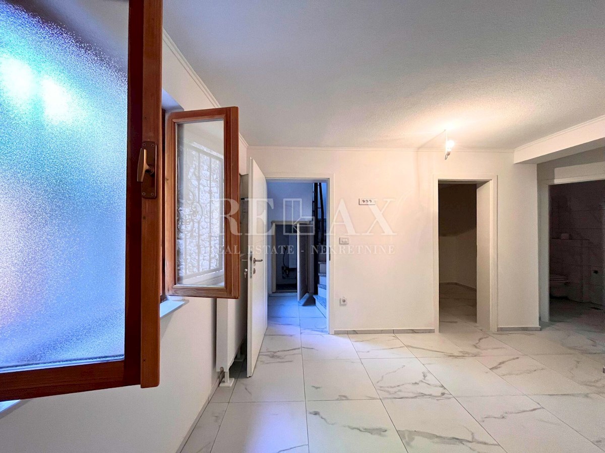 House For sale - PRIMORSKO-GORANSKA NOVI VINODOLSKI