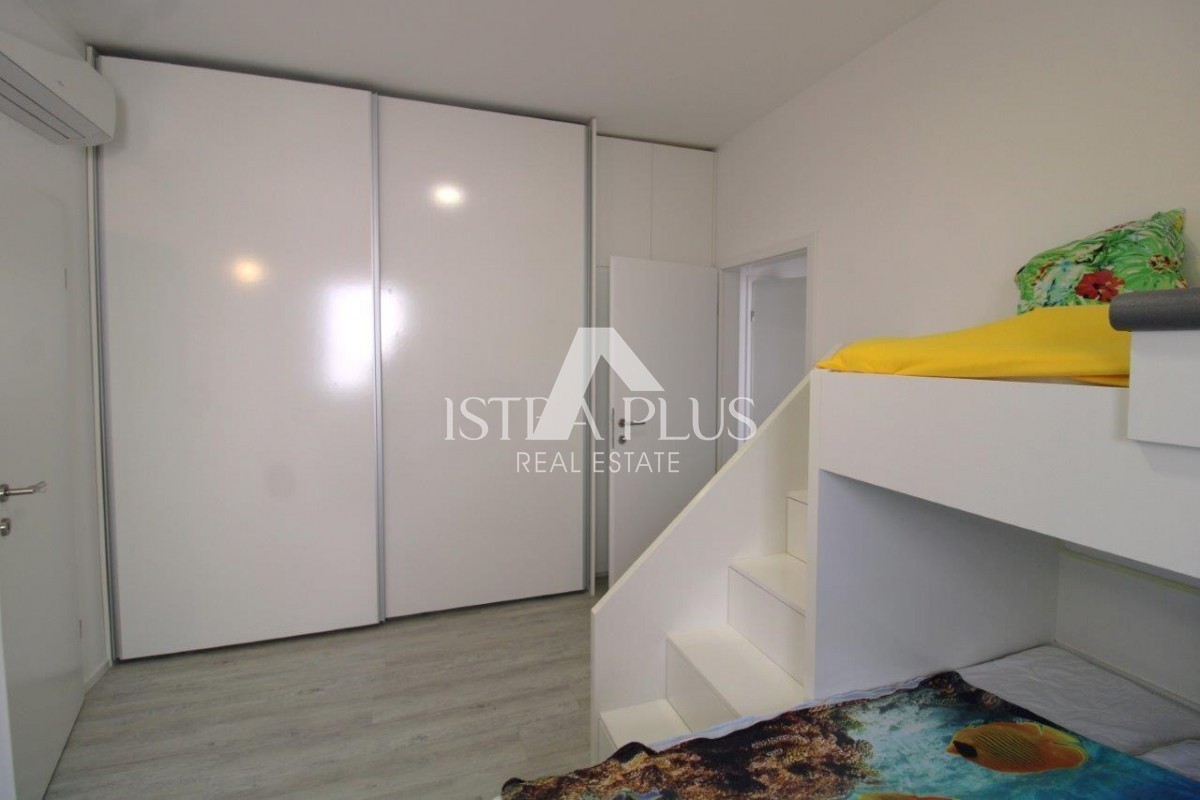 Haus Zu verkaufen - ISTARSKA POREČ