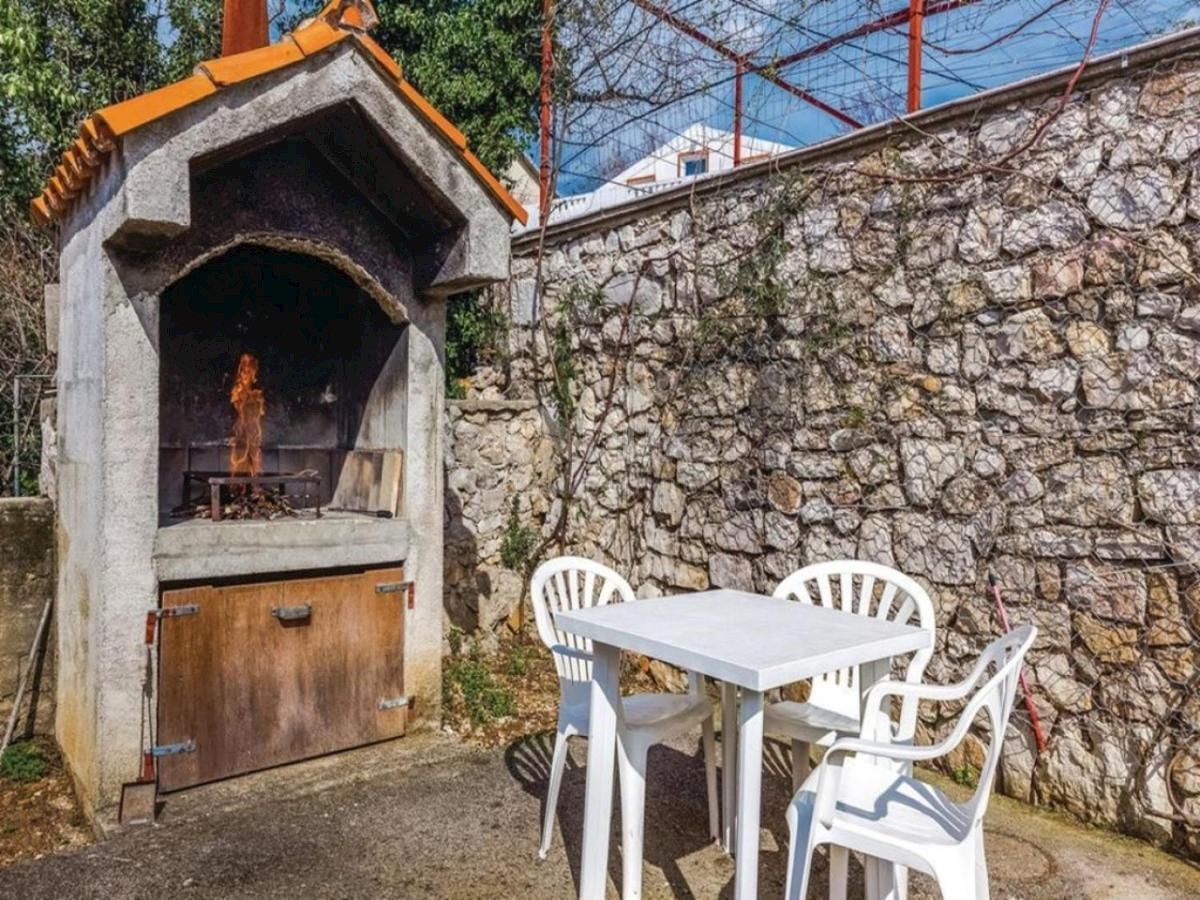 Kuća Na prodaju - PRIMORSKO-GORANSKA CRIKVENICA