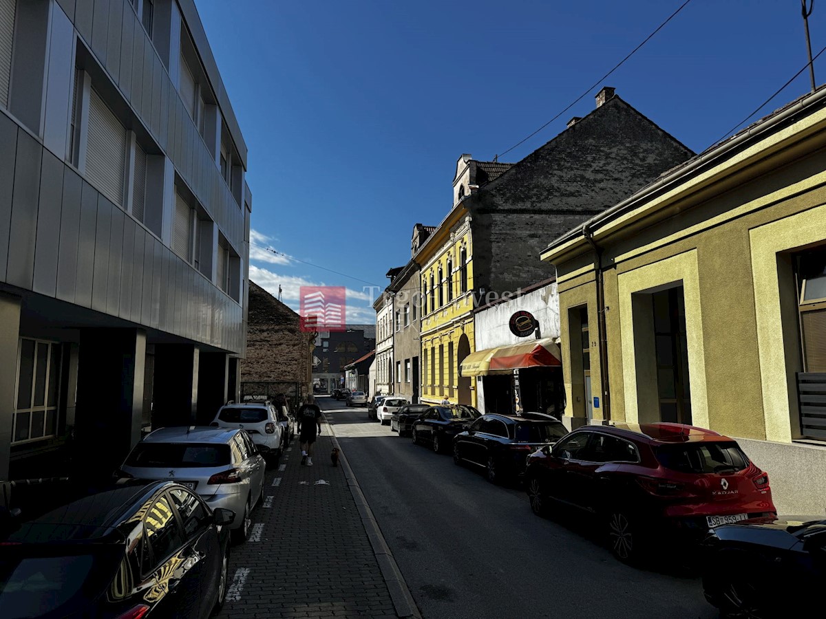 Casa In vendita - BRODSKO-POSAVSKA SLAVONSKI BROD