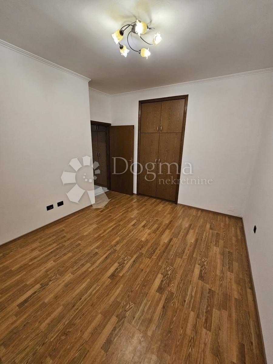 Apartmán Na predaj - PRIMORSKO-GORANSKA VIŠKOVO