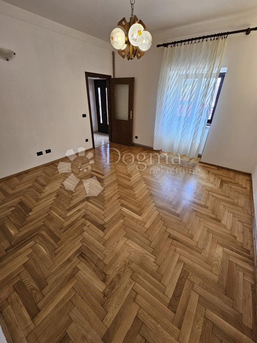 Apartmán Na predaj - PRIMORSKO-GORANSKA VIŠKOVO