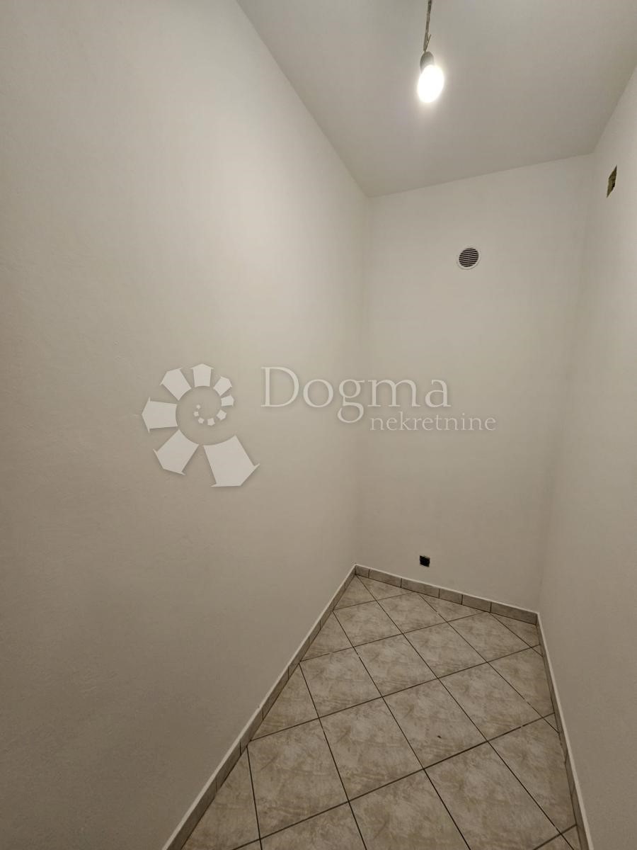 Apartmán Na predaj - PRIMORSKO-GORANSKA VIŠKOVO