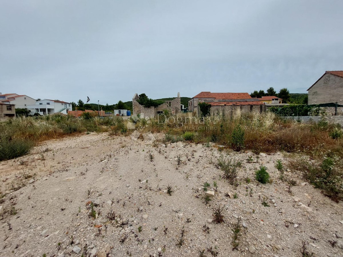 Terreno In vendita - ŠIBENSKO-KNINSKA TRIBUNJ