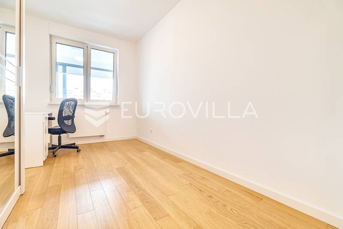 Appartement À louer - GRAD ZAGREB ZAGREB