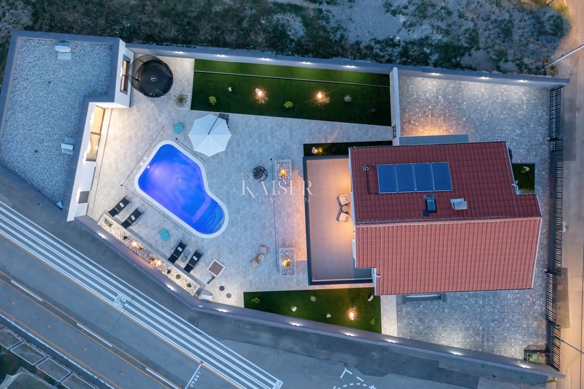 House For sale - PRIMORSKO-GORANSKA NOVI VINODOLSKI