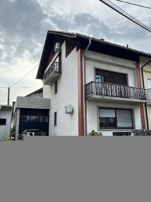 Maison À vendre MAKSIMIR